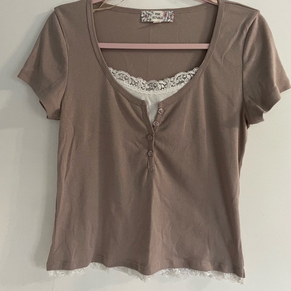 Pink Republic Taupe Short Sleeve Top in size large - Picture 1 of 11